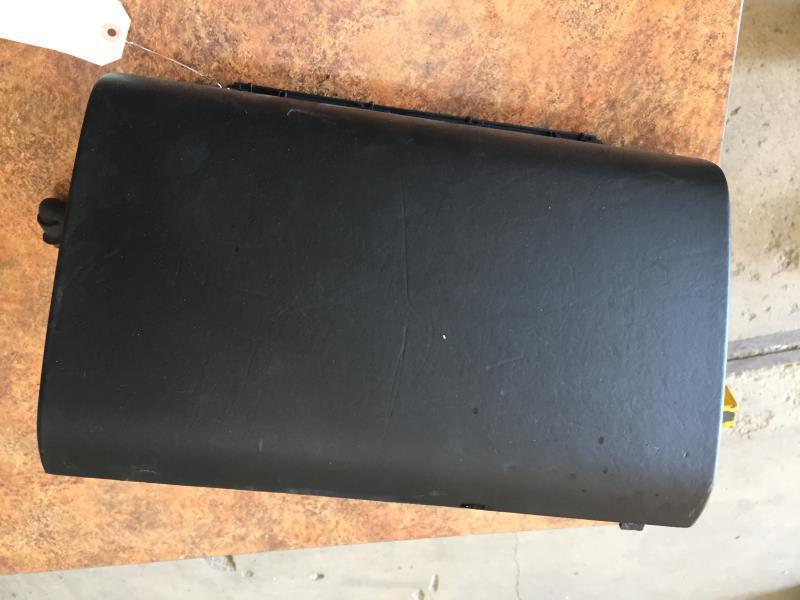 Boite a gants PORSCHE CAYENNE 1 PHASE 1 Essence - 1