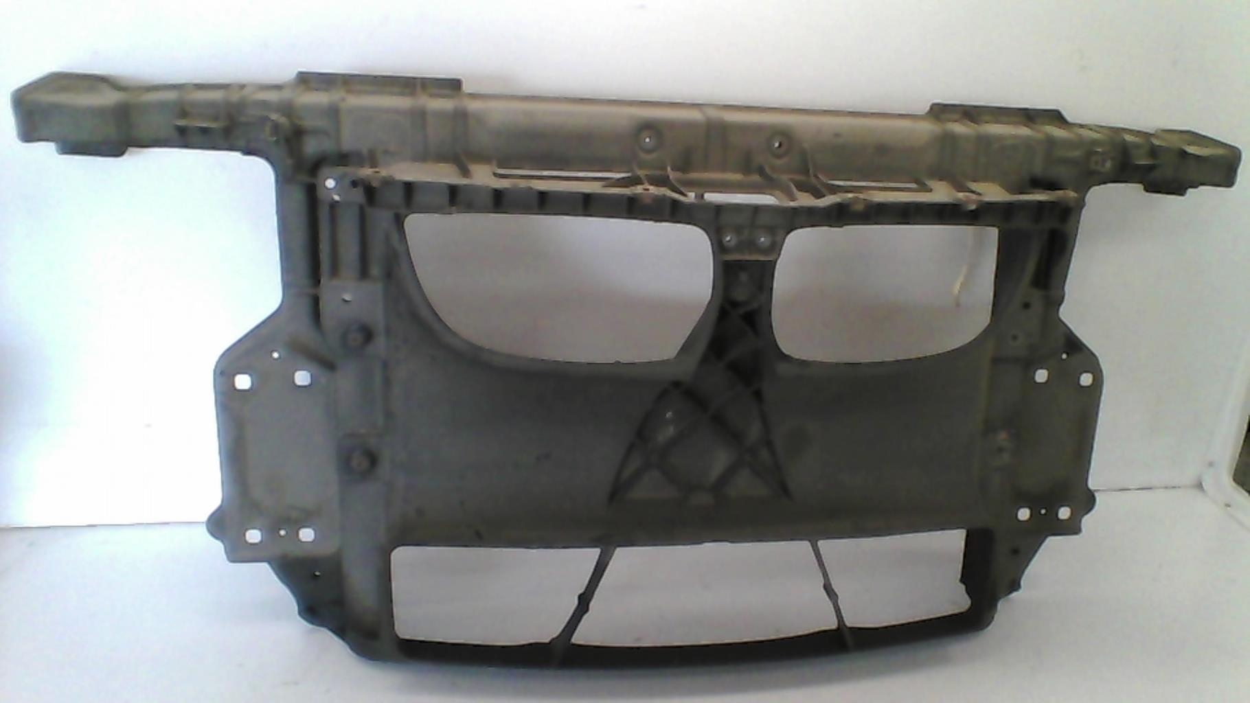 Face avant BMW SERIE 1 E87 PHASE 1 Diesel - 1