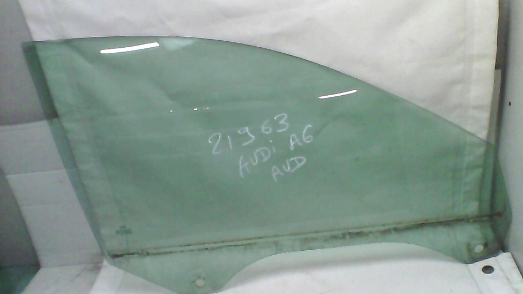 Vitre avant droit AUDI A6 2 PHASE 1 Diesel - 1
