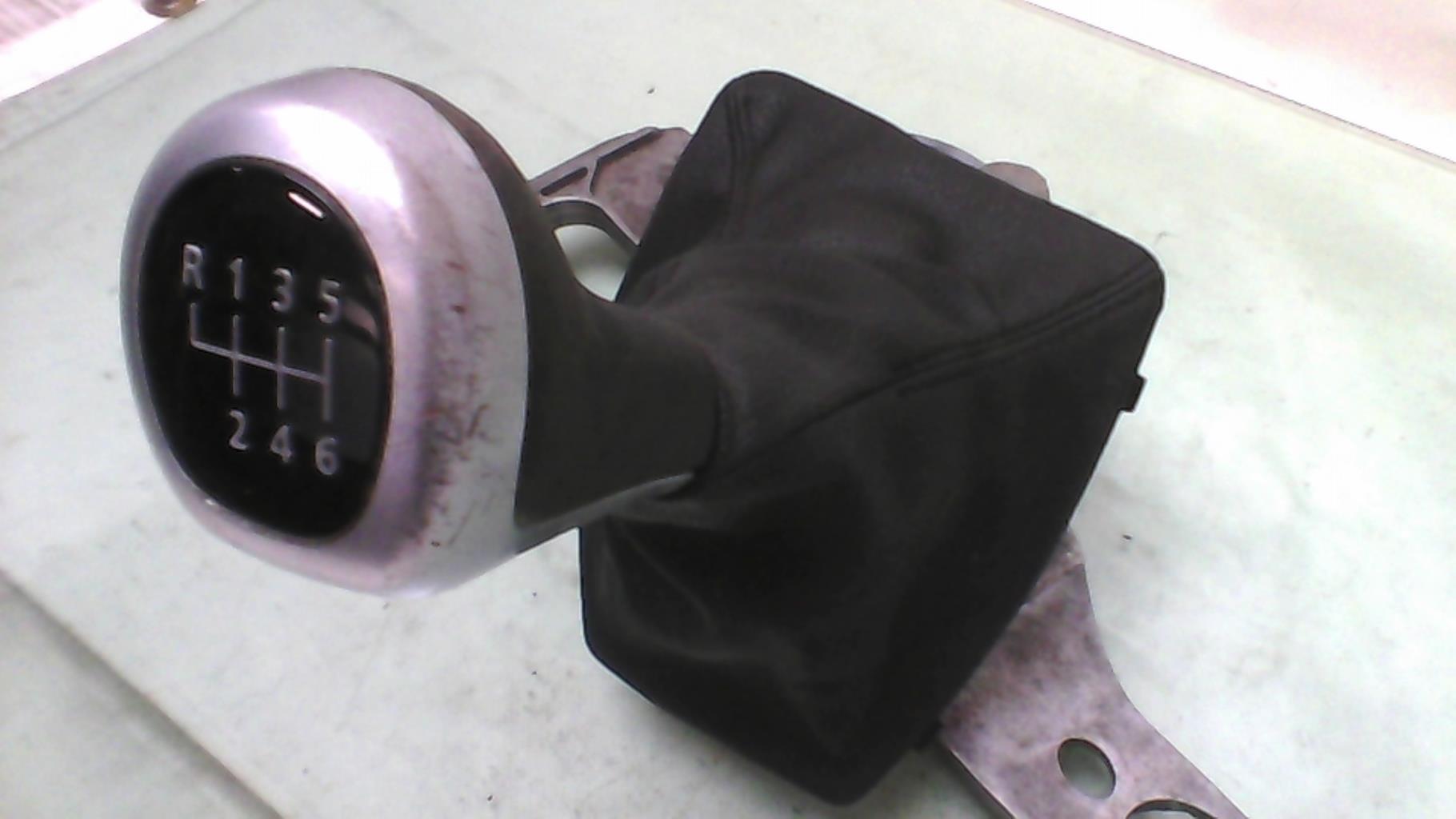 Levier de vitesses BMW X1 E84 PHASE 1 Diesel - 1