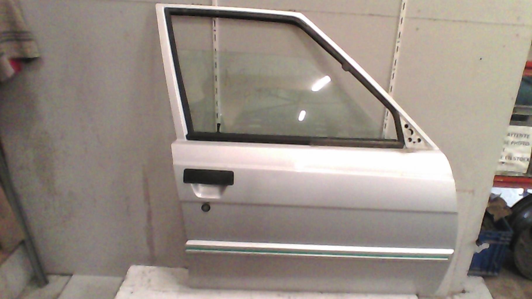 Porte avant droit RENAULT R9 Diesel - 1