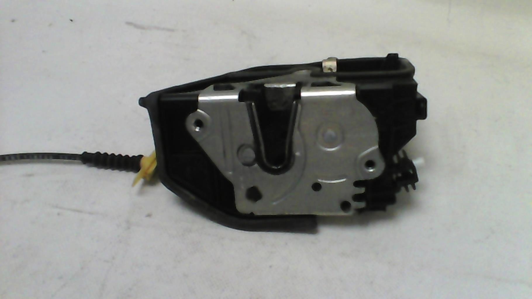 Serrure avant gauche BMW X3 E83 PHASE 2 Diesel - 1