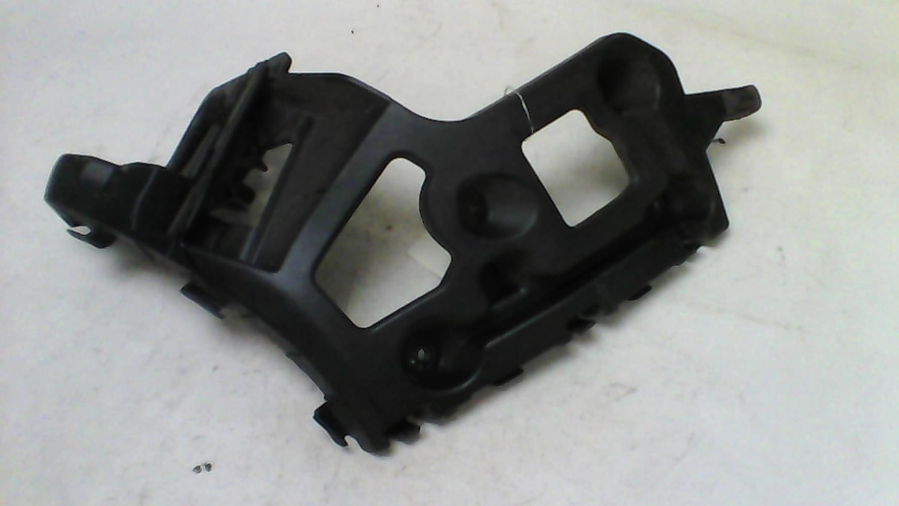 Support de pare chocs arriere RENAULT CAPTUR 1 PHASE 1 Diesel - 1