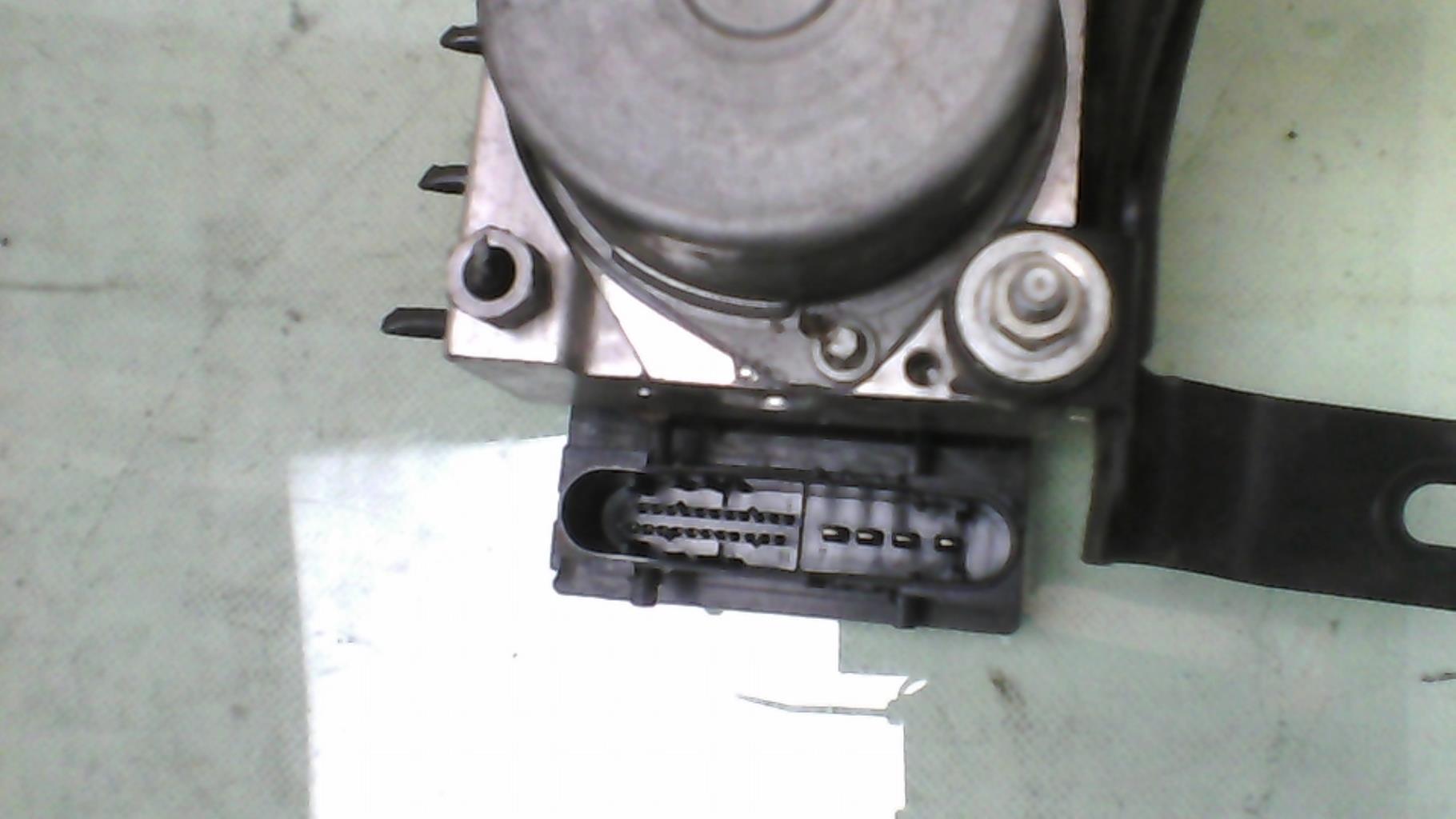 Blocco ABS (antibloccaggio freni) RENAULT CLIO 3 PHASE 2 Diésel - 1
