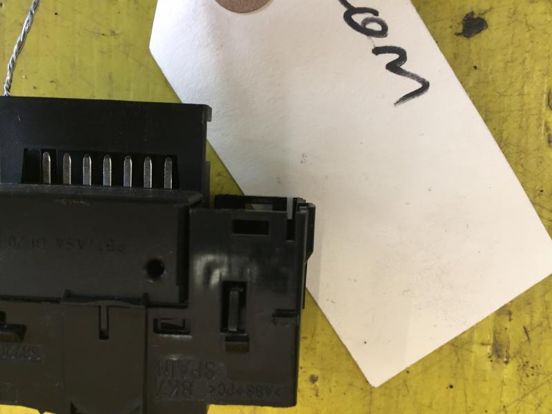 Commande de reglage eclairage tableau de bord SEAT LEON 2 PHASE 1 Diesel - 1