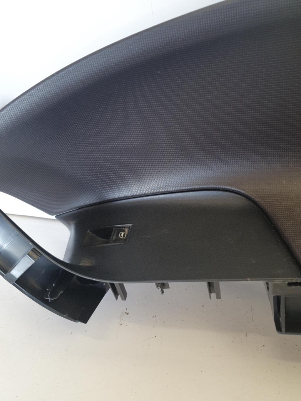 Interruttore lavacristalli anteriore destro SEAT IBIZA 4 PHASE 1 Diésel - 1