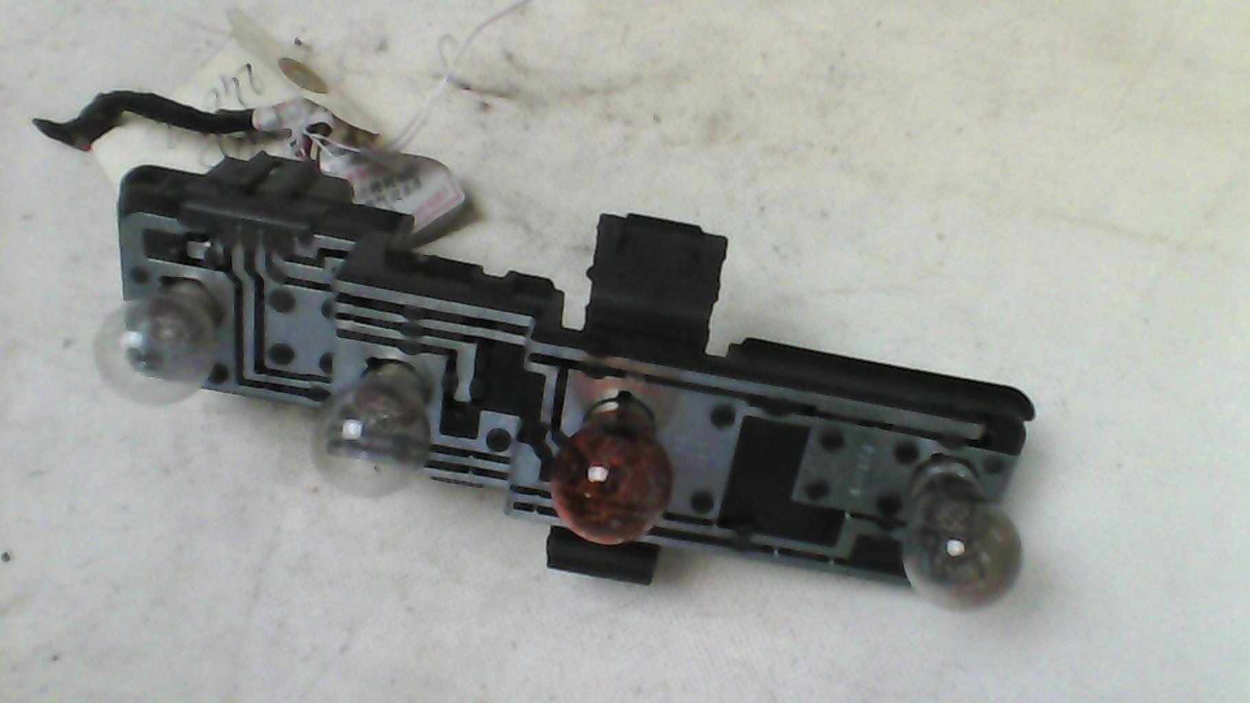 Base portalampade fanale posteriore destro CITROEN XSARA PICASSO PHASE 1 Diésel - 1