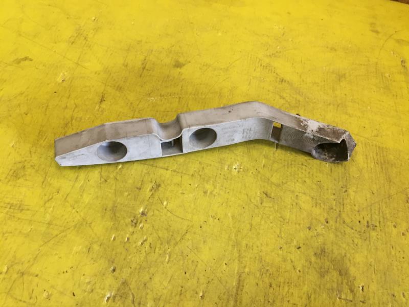 Support de pare chocs avant FORD FOCUS 2 PHASE 1 CABRIOLET  - 1