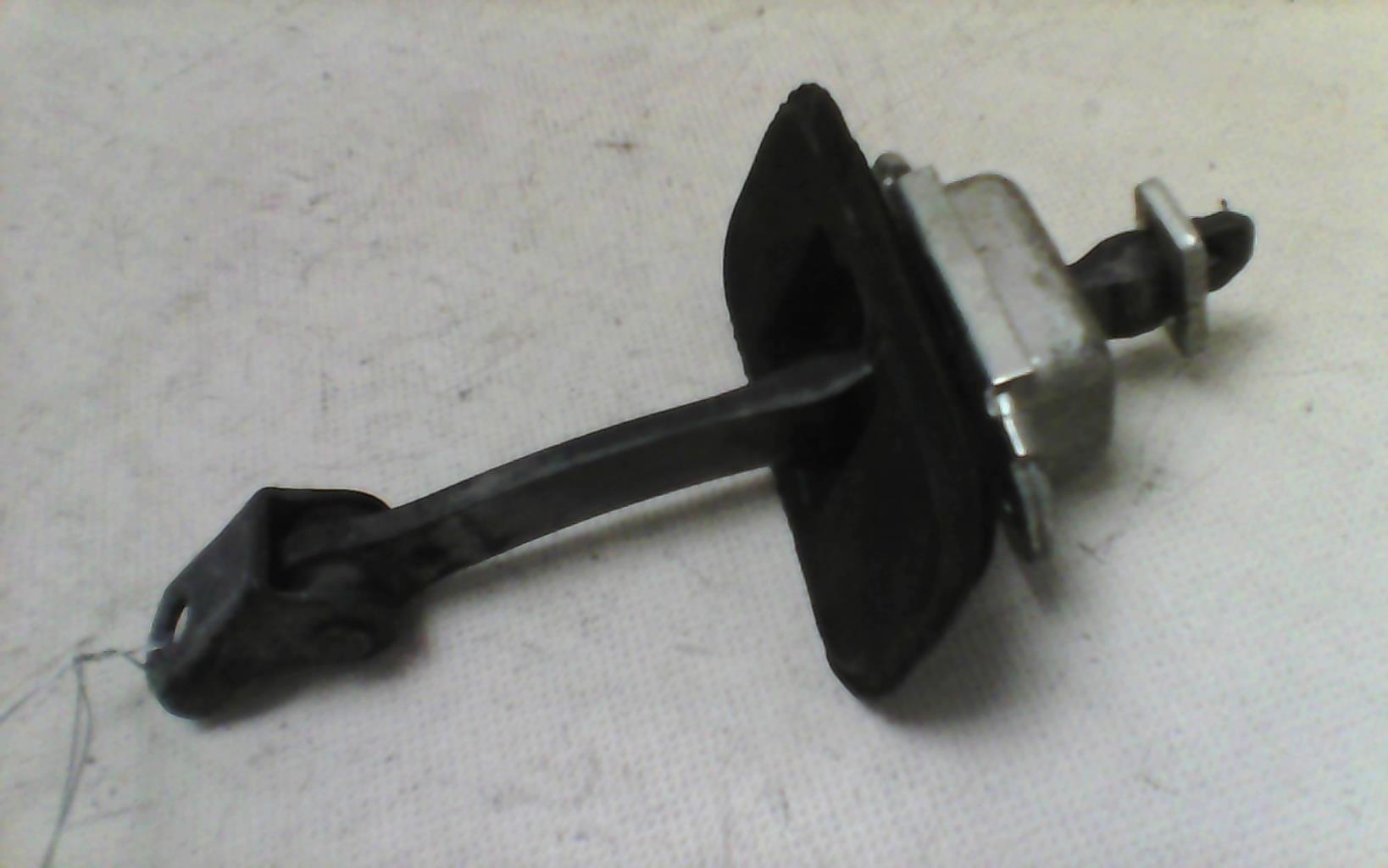 Tirante portiera posteriore destro NISSAN QASHQAI 1 PHASE 1 Diésel - 1