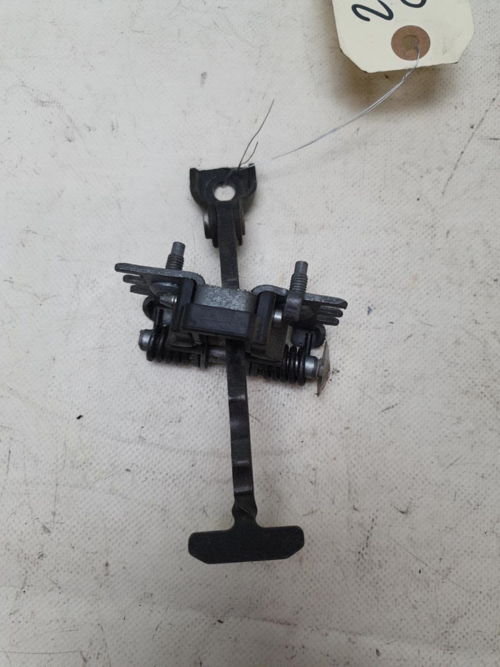 Tirante portiera posteriore destro CITROEN C3 2 PHASE 2 Diésel - 1