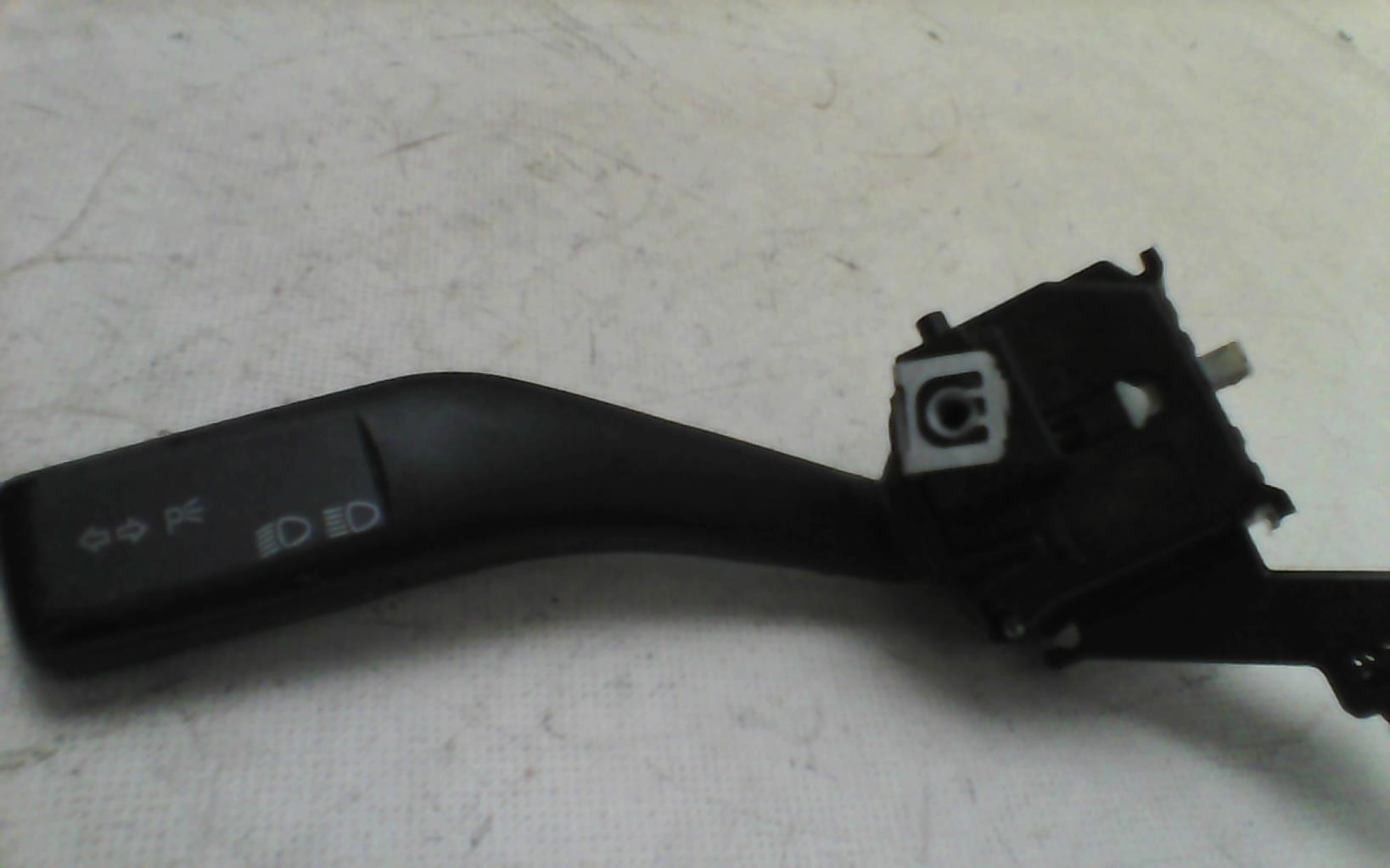 Commodo phare VOLKSWAGEN GOLF 5 Diesel - 1