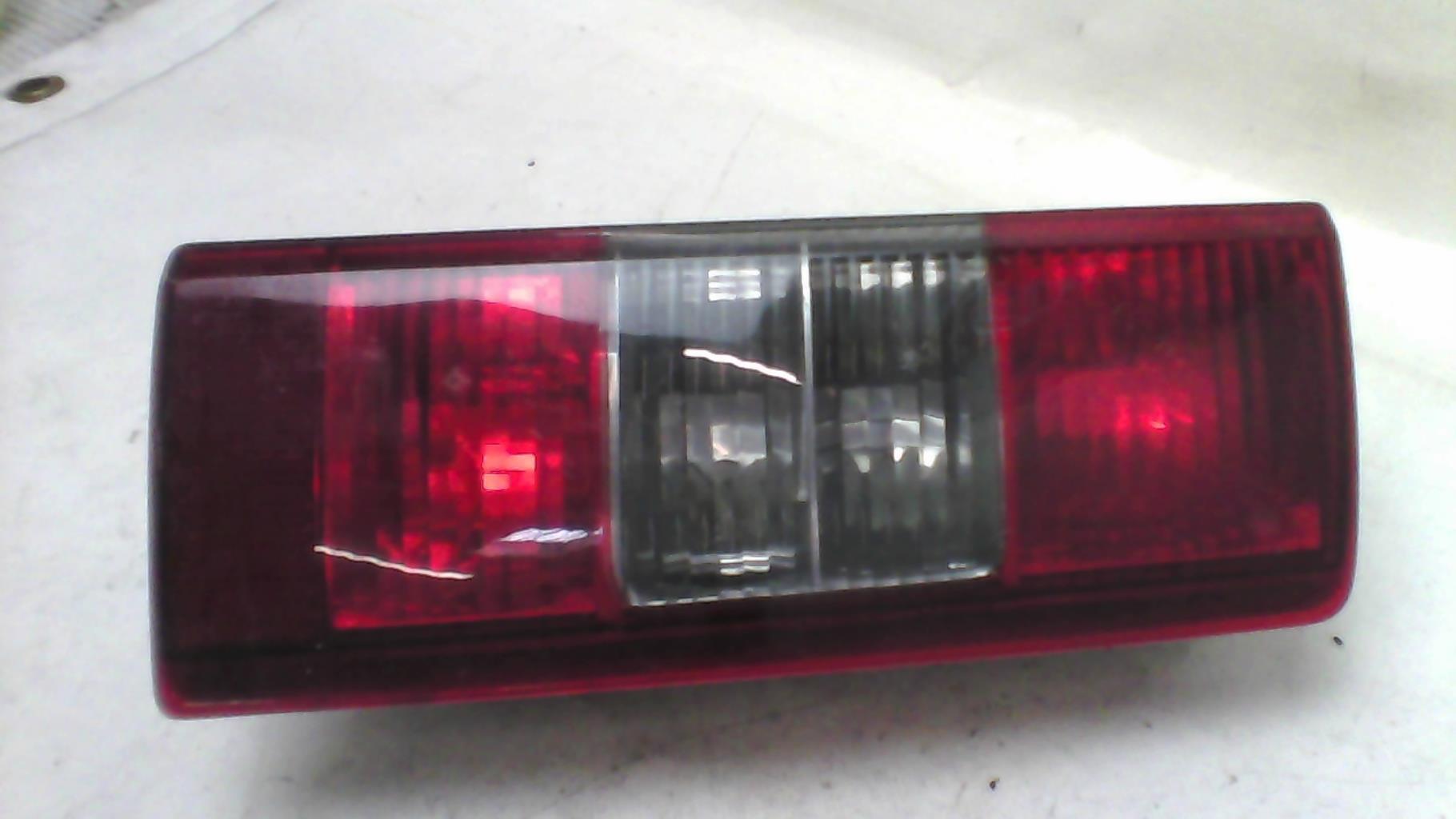 Fanale posteriore principale destro (luci) OPEL COMBO C PHASE 2 Diésel - 1