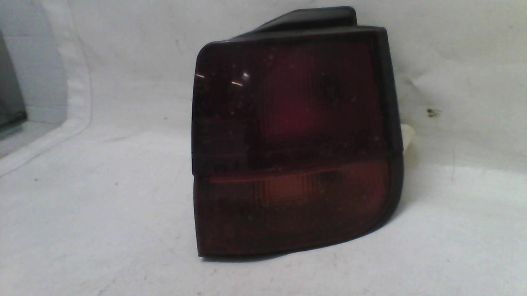 Fanale posteriore principale destro (luci) MITSUBISHI SPACE RUNNER Diésel - 1