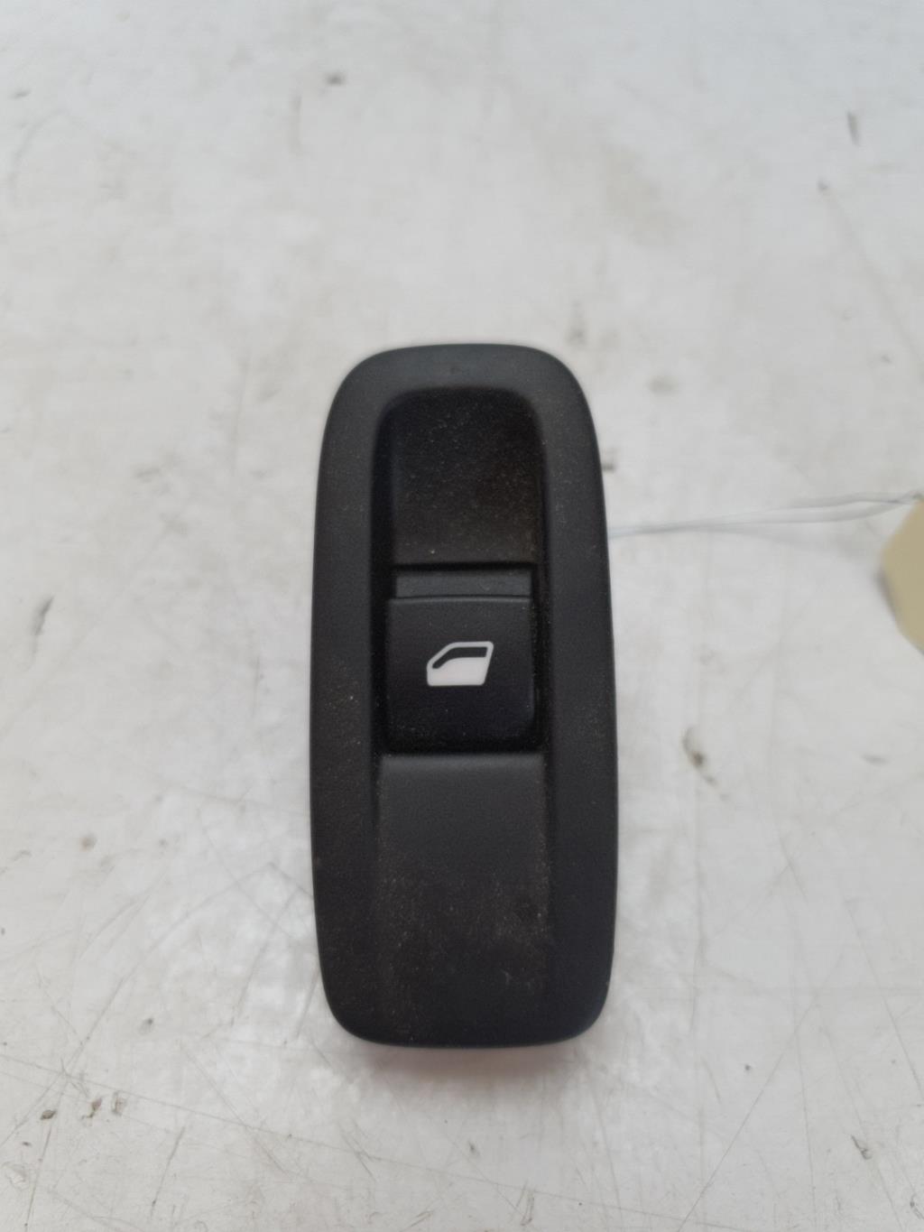 Interruttore lavacristalli posteriore sinistro CITROEN C4 GRAND PICASSO 2 PHASE 2 Diésel - 1