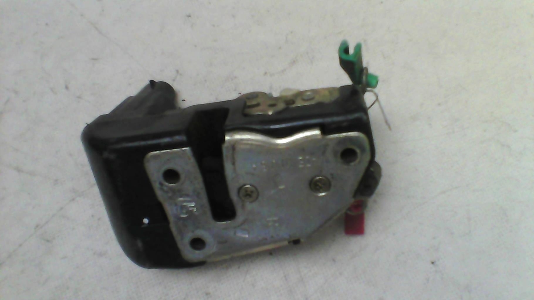 Serratura anteriore destra CHRYSLER VOYAGER 3 Gasolina - 1