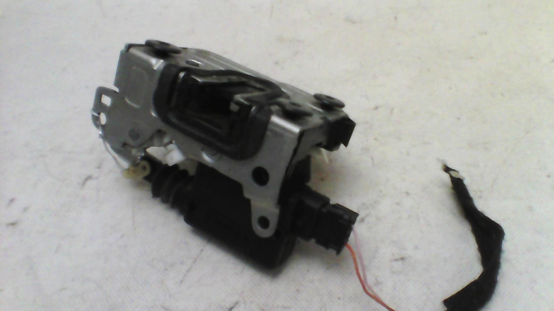 Serratura anteriore destra DACIA SANDERO 1 Gasolina/GLP - 1