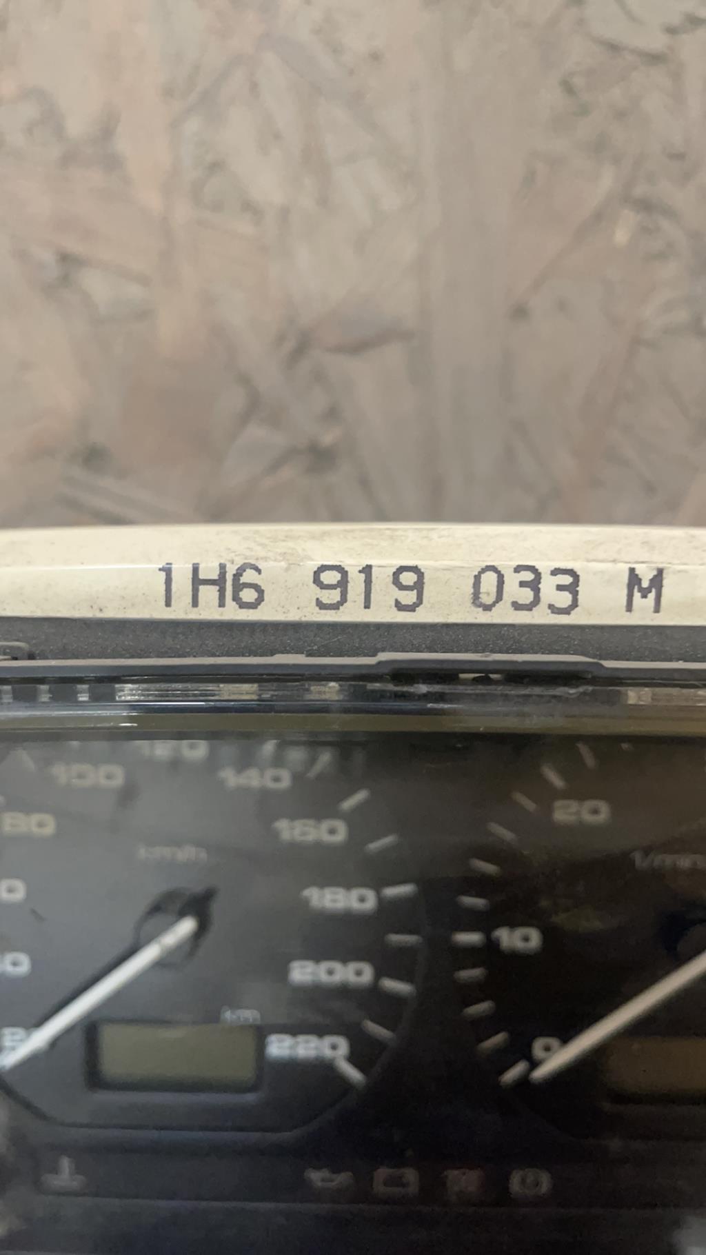 Compteur VOLKSWAGEN GOLF Diesel - 1