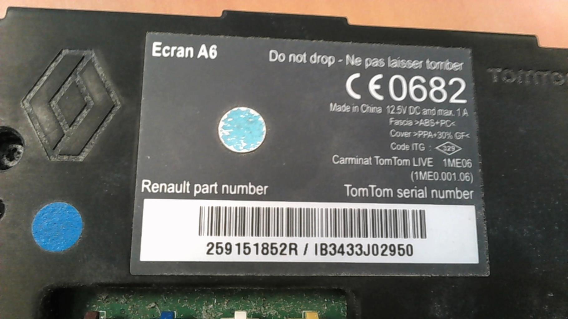 Ecran GPS RENAULT CLIO 3 PHASE 2 Diesel - 1