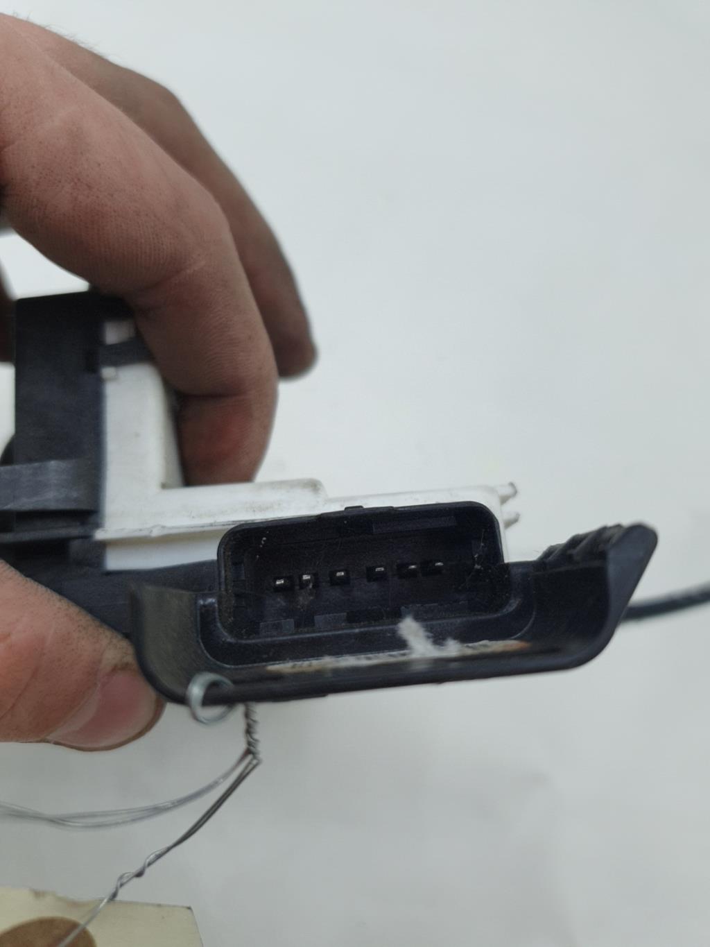 Serrure arriere droit CITROEN C3 2 PHASE 1 Diesel - 1