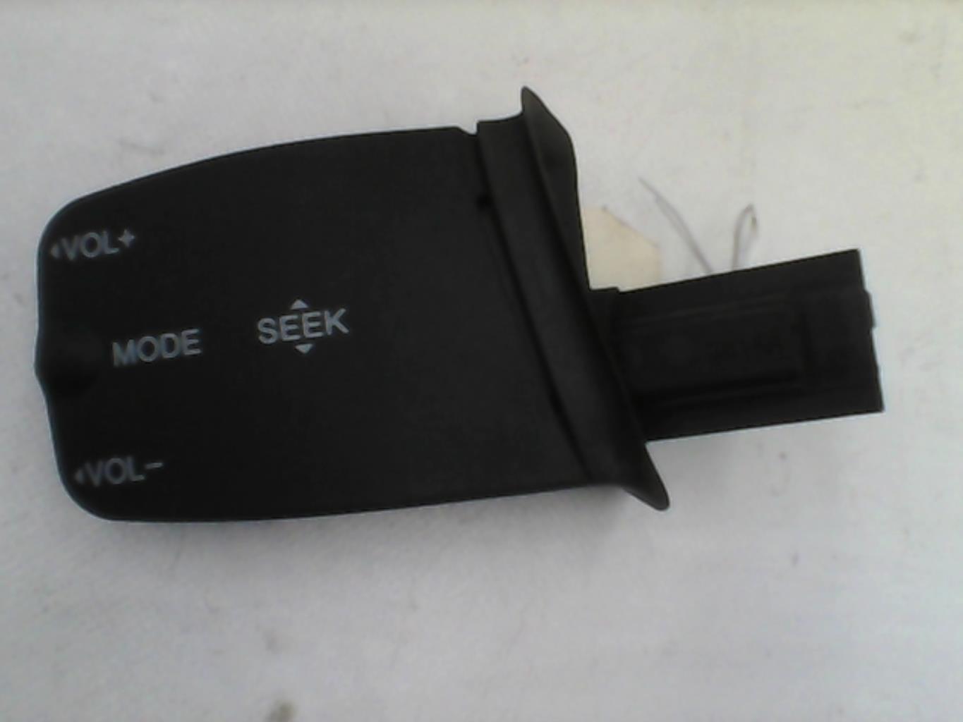 Commande autoradio FORD FOCUS 2 PHASE 1 Diesel - 1