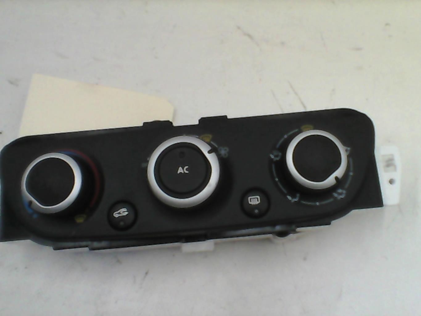 Commande chauffage RENAULT SCENIC 3 PHASE 3 Diesel - 1