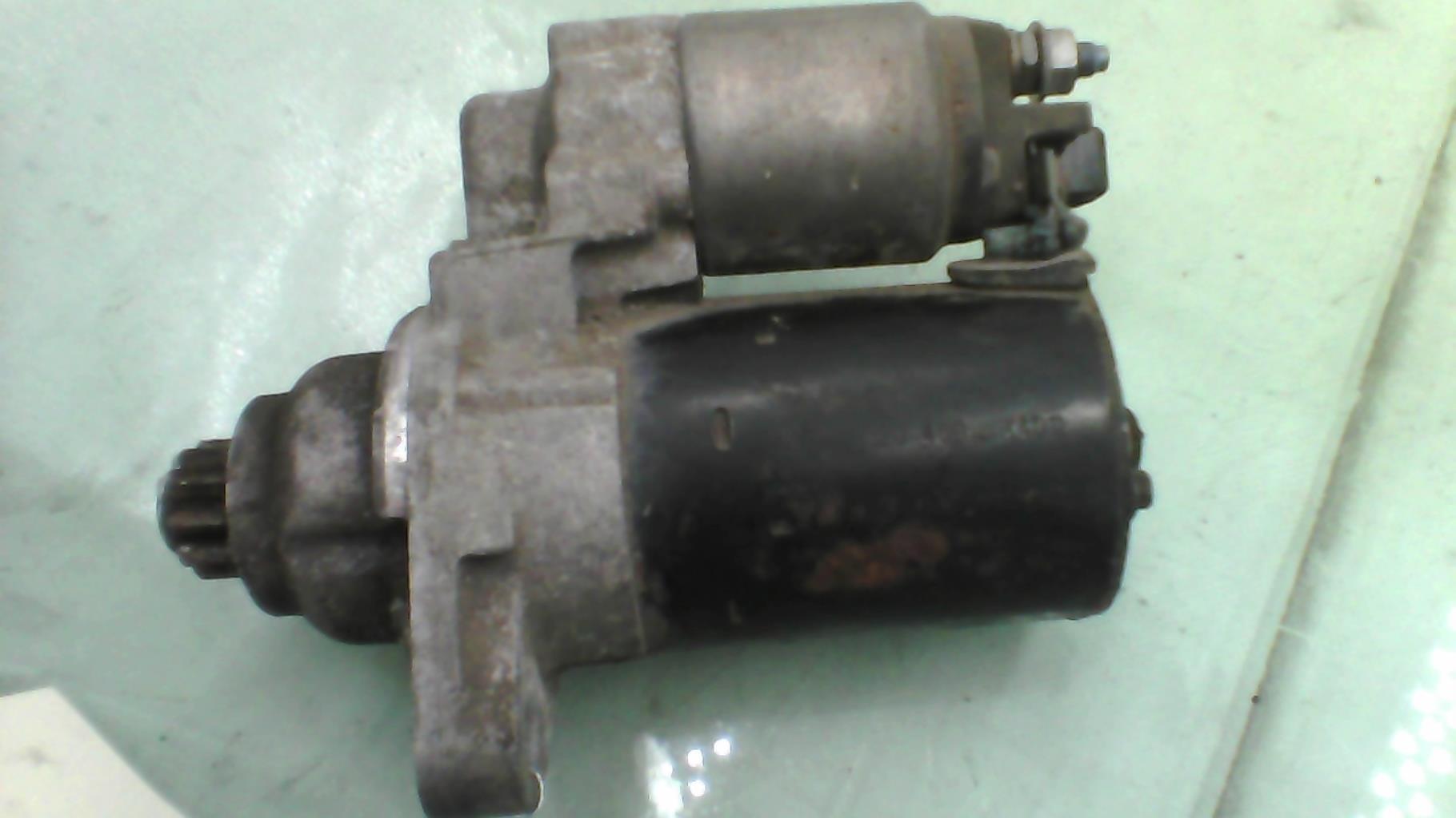 Demarreur VOLKSWAGEN FOX Essence - 1