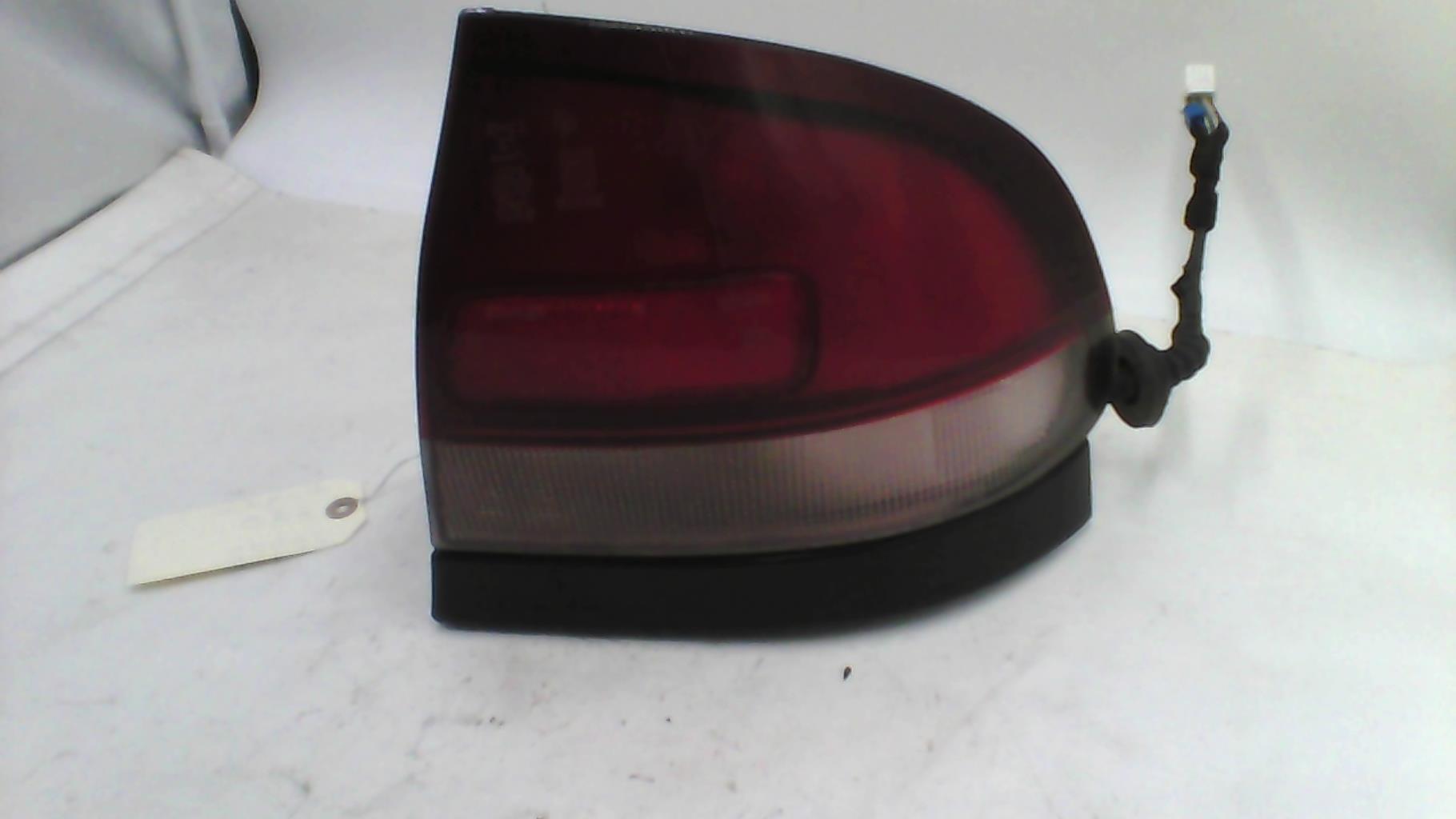 Fanale posteriore principale destro (luci) MAZDA 626 3 PHASE 1 Gasolina - 1