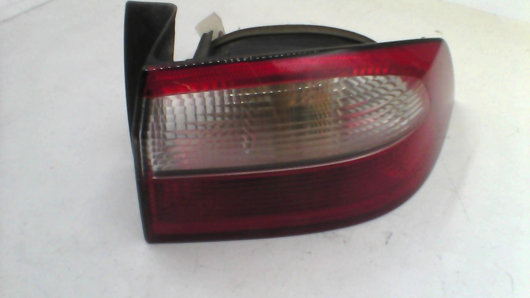 Fanale posteriore principale destro (luci) RENAULT LAGUNA 2 PHASE 1 Diésel - 1