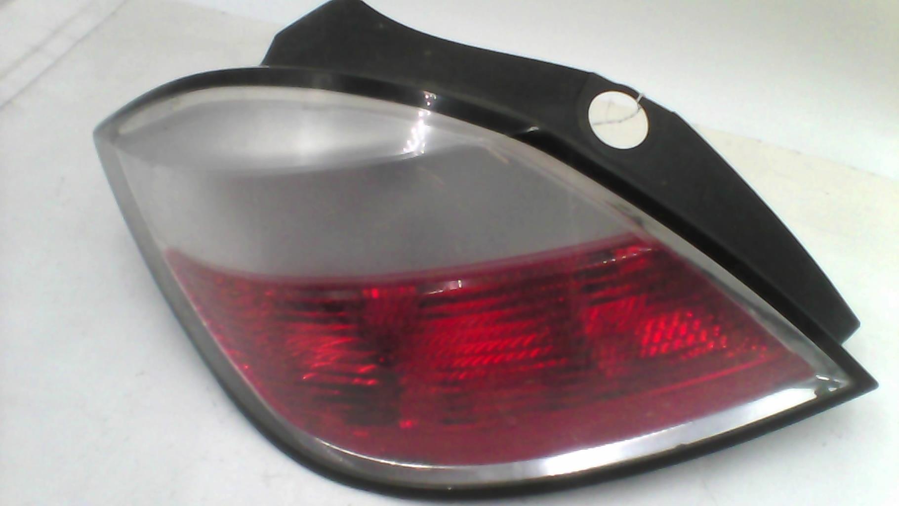 Fanale posteriore principale sinistro (luci) OPEL ASTRA H PHASE 1 Gasolina - 1