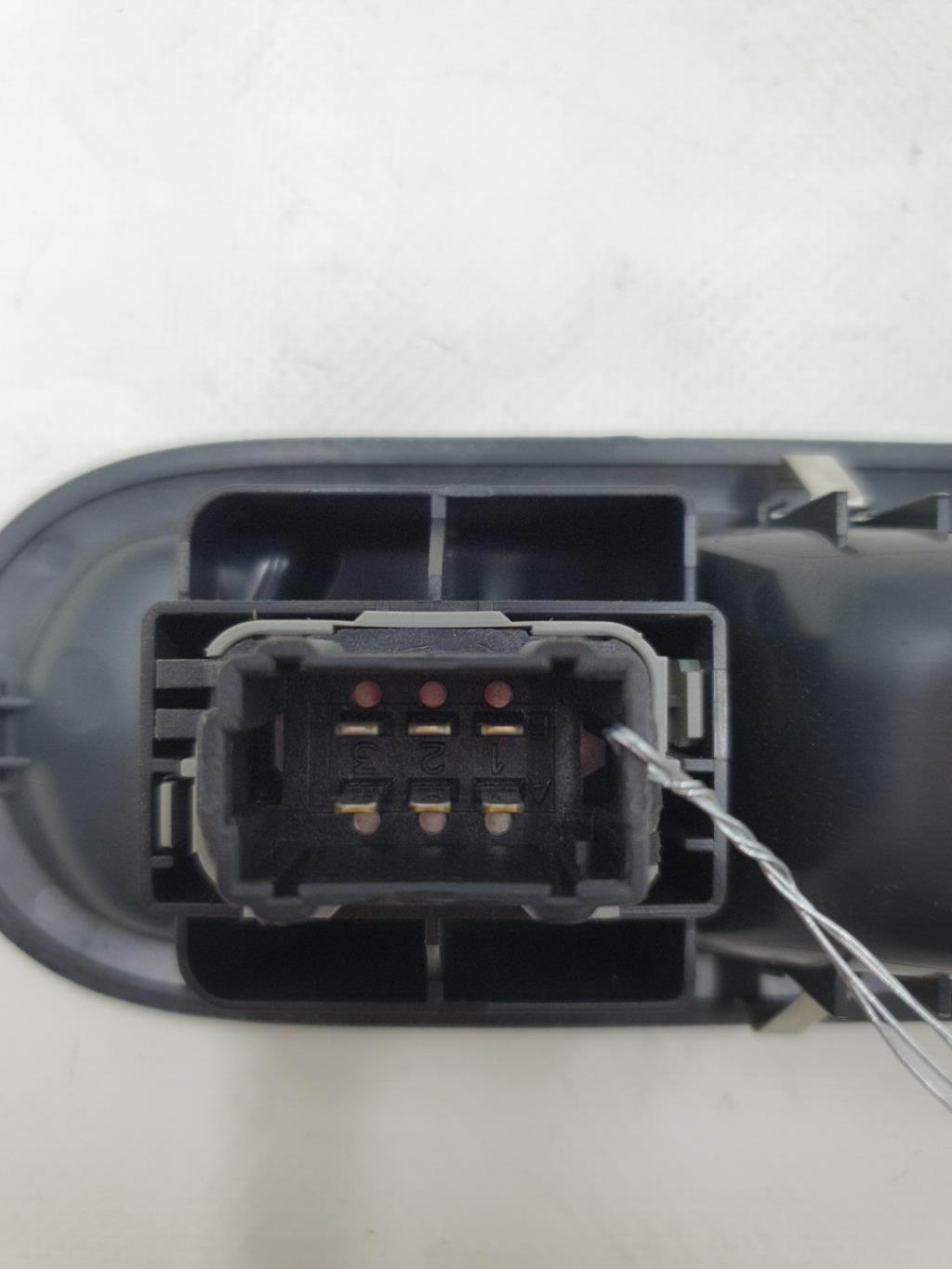 Interruttore lavacristalli anteriore destro RENAULT TWINGO 2 PHASE 1 Gasolina - 1