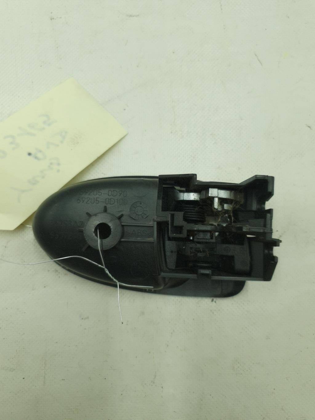 Maniglia interna anteriore destra TOYOTA YARIS 2 PHASE 2  - 1