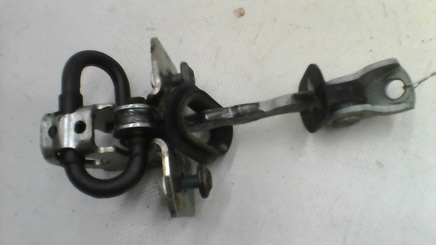 Tirante portiera anteriore destro VOLKSWAGEN FOX Gasolina - 1