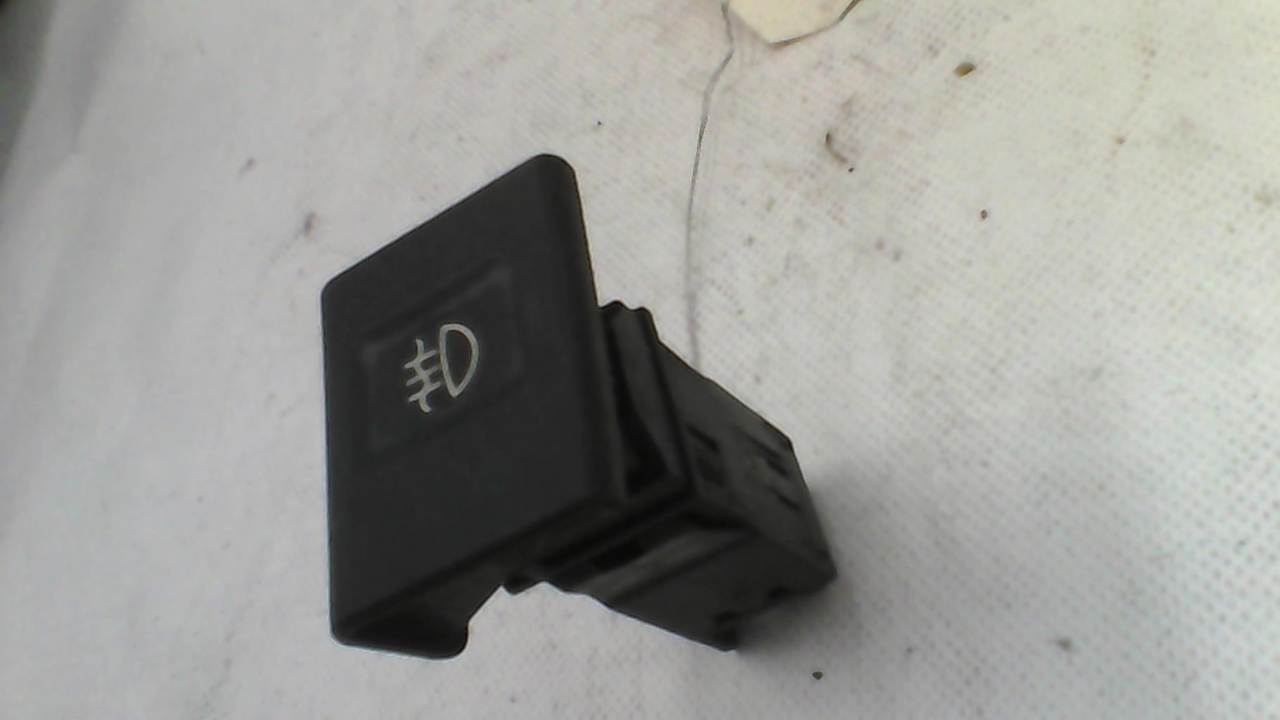 Commande anti brouillard arriere CITROEN AX PHASE 2 Essence - 1