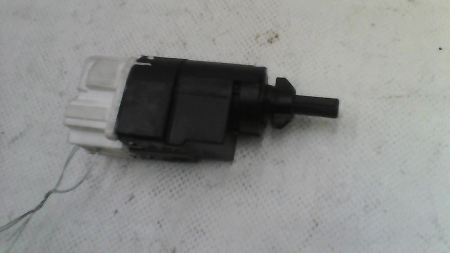 Contattore luce stop DACIA SANDERO 2 PHASE 2 Gasolina - 1