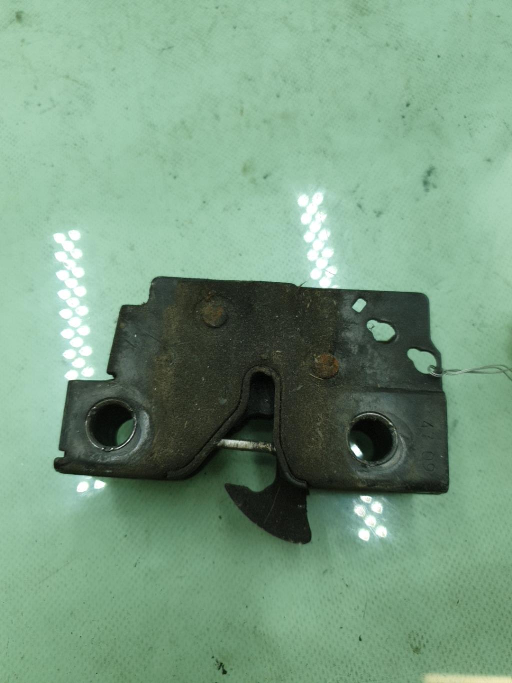 Serrure de capot SEAT IBIZA 4 PHASE 1 COUPE Diesel - 1