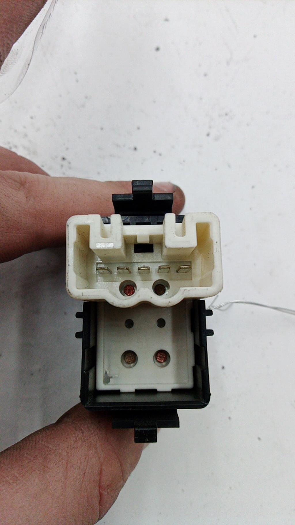 Interruttore lavacristalli anteriore destro TOYOTA RAV4 2 PHASE 1 Diésel - 1