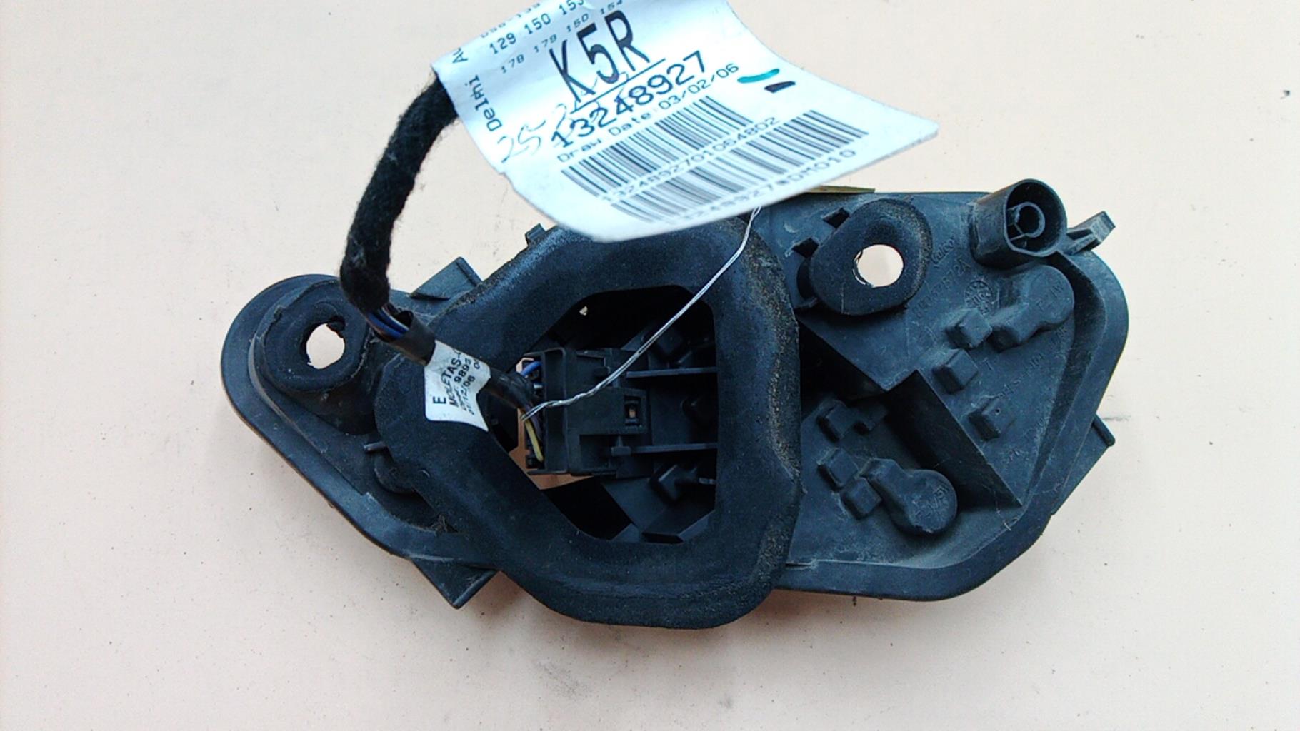 Base portalampade fanale posteriore sinistro OPEL CORSA D PHASE 1 Diésel - 1