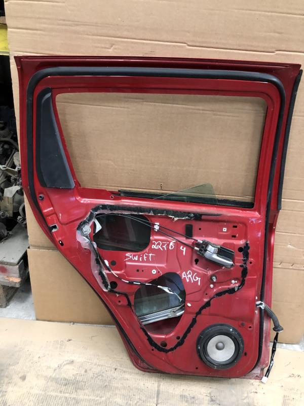 Porte arriere gauche SUZUKI SWIFT 3 Diesel - 1