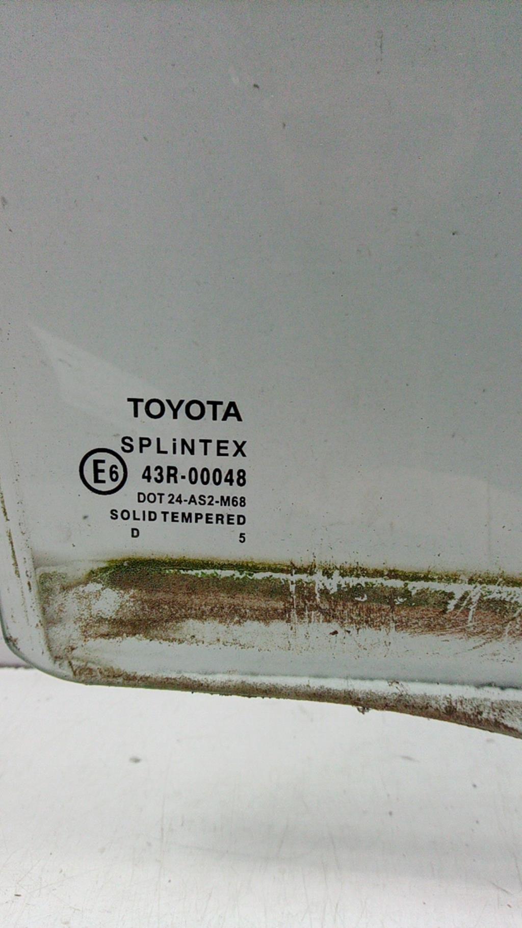 Vetro posteriore destro TOYOTA COROLLA 9  - 1