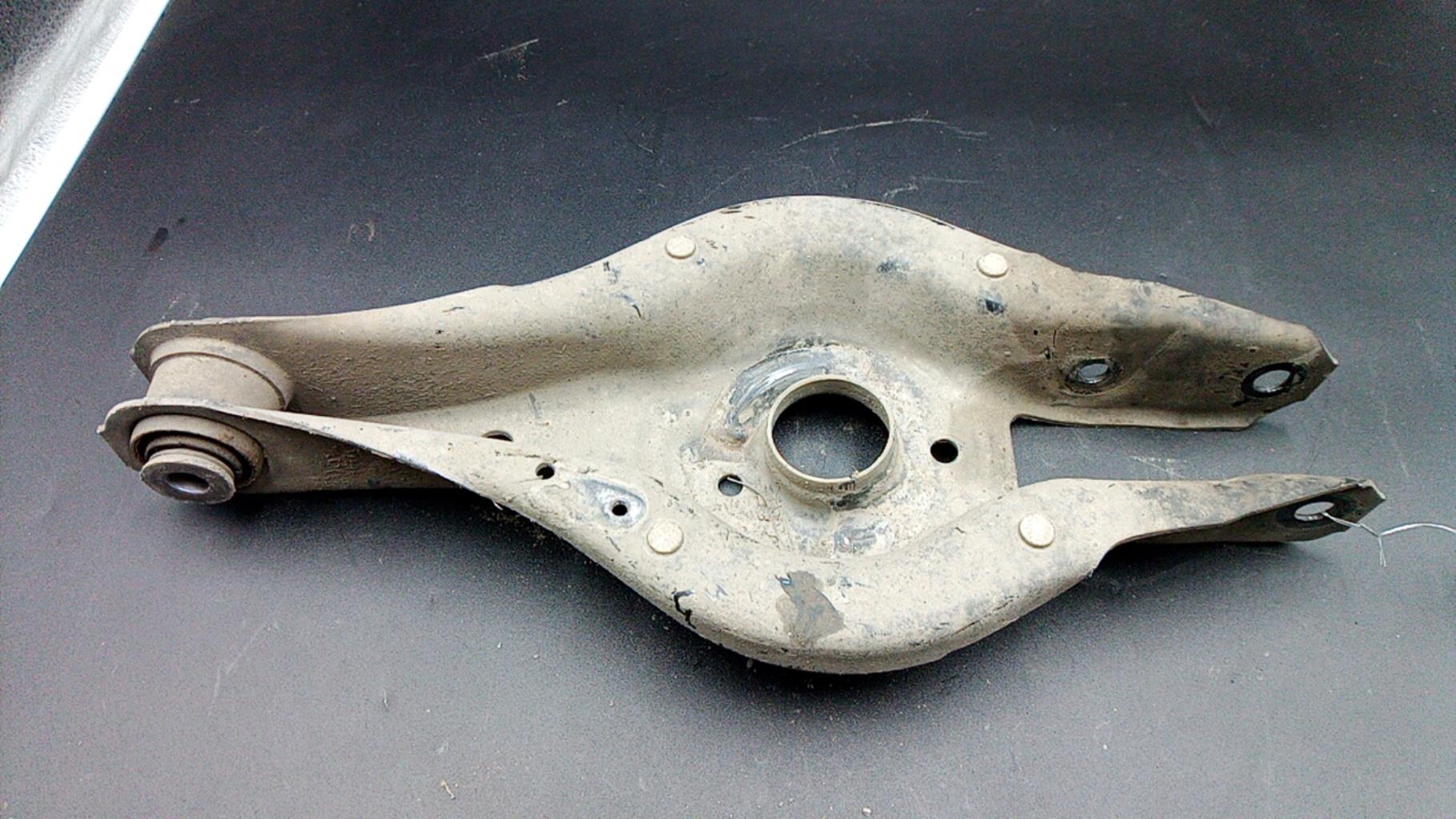 Braccio sospensione posteriore sinistra BMW SERIE 3 F34 GRAN TURISMO PHASE 1 Diésel - 1