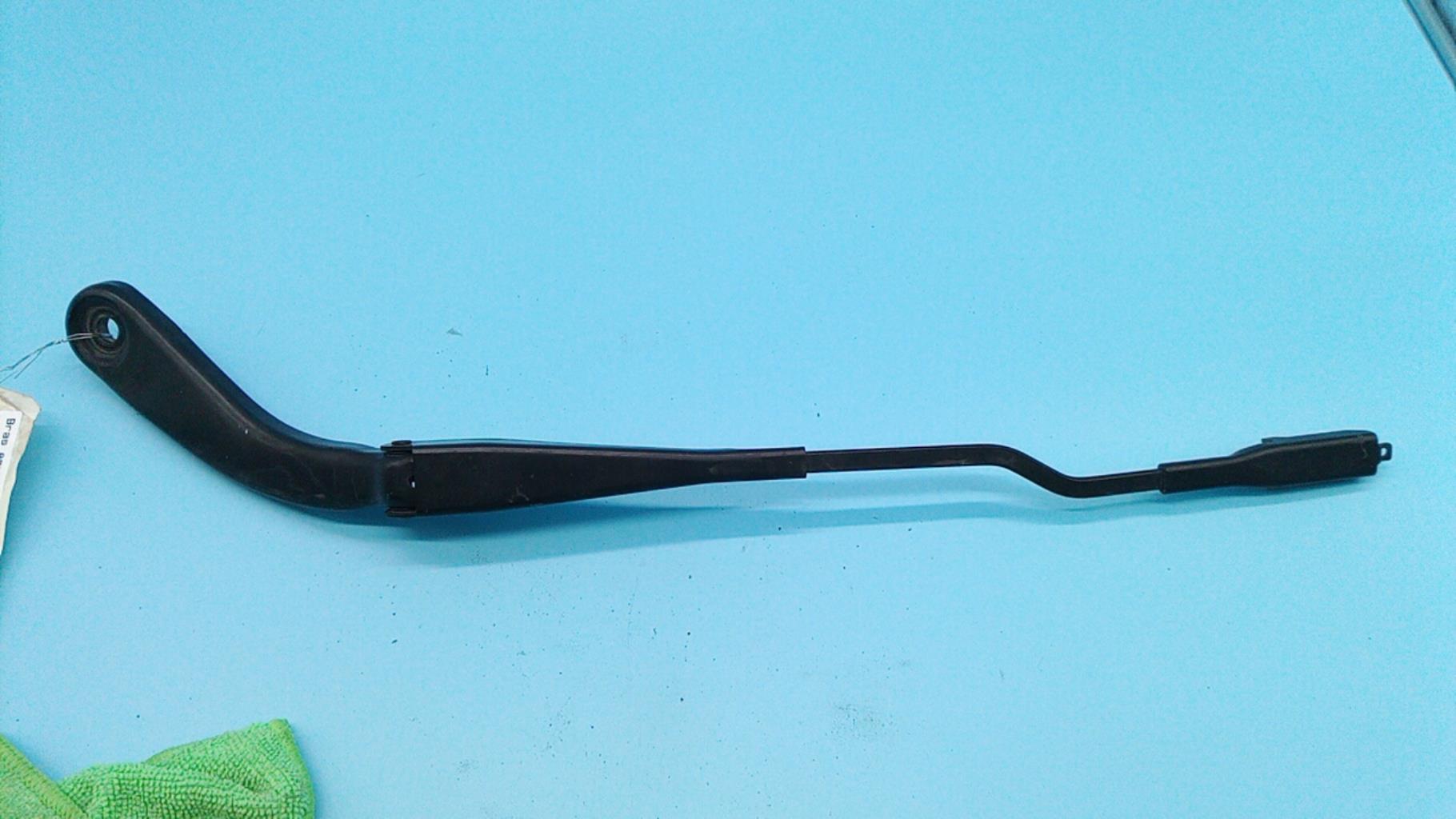 Braccio tergicristallo anteriore sinistro BMW SERIE 1 F20 PHASE 1 Diésel - 1