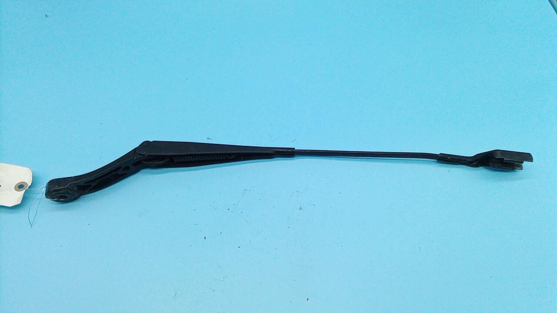 Braccio tergicristallo anteriore sinistro PEUGEOT 308 2 PHASE 1 Diésel - 1
