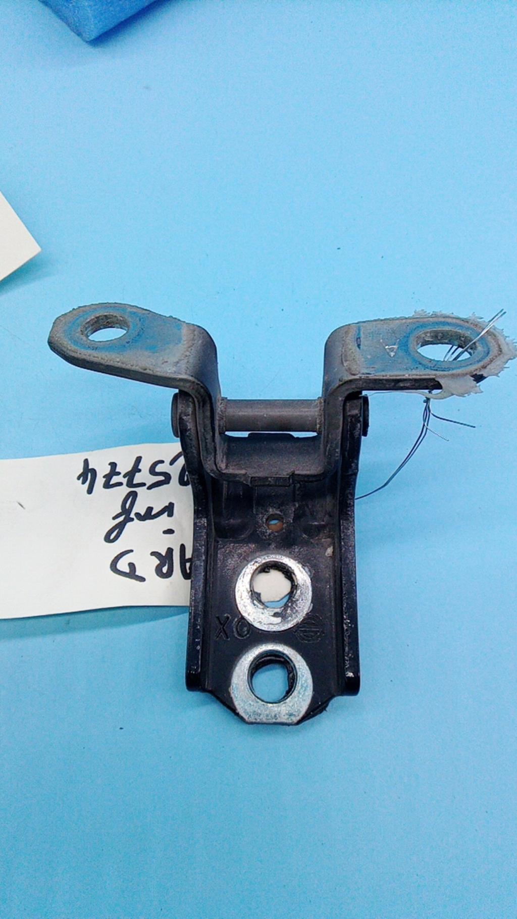 Cerniera portiera posteriore destra NISSAN JUKE 1 PHASE 1 Diésel - 1
