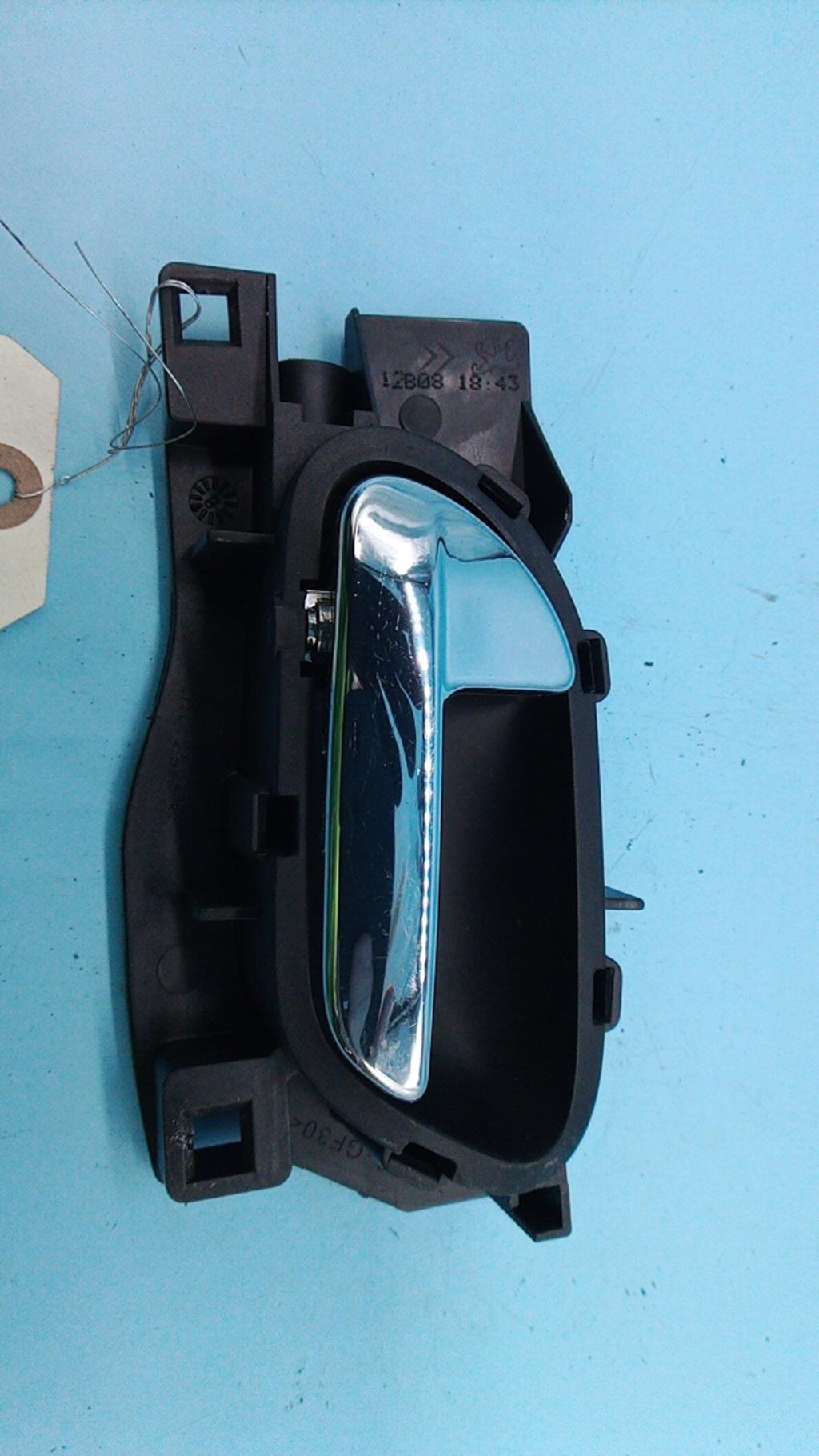Maniglia interna anteriore sinistra CITROEN C4 1 PHASE 1 Diésel - 1