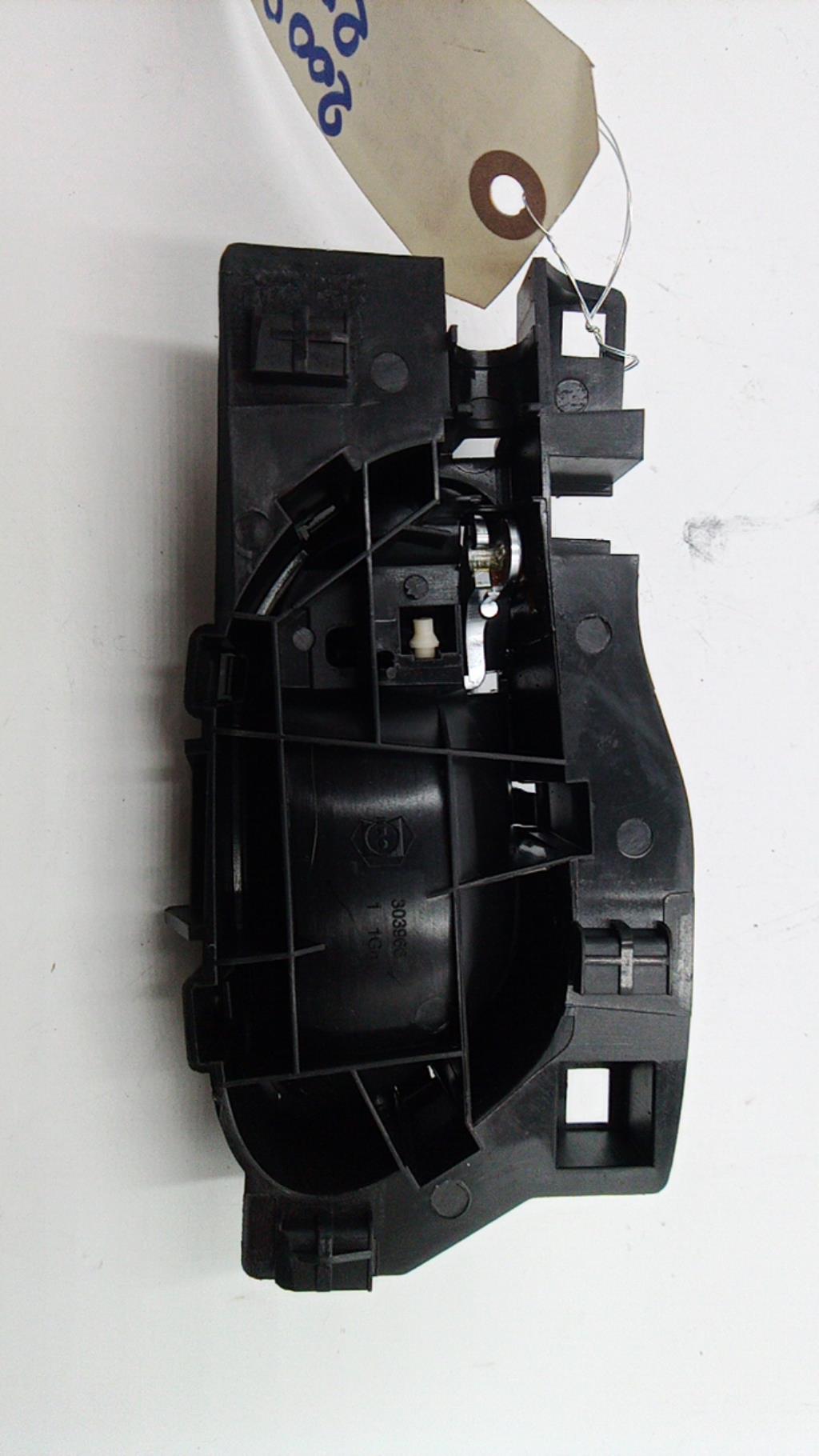 Maniglia interna anteriore sinistra PEUGEOT 2008 1 PHASE 2 Gasolina - 1