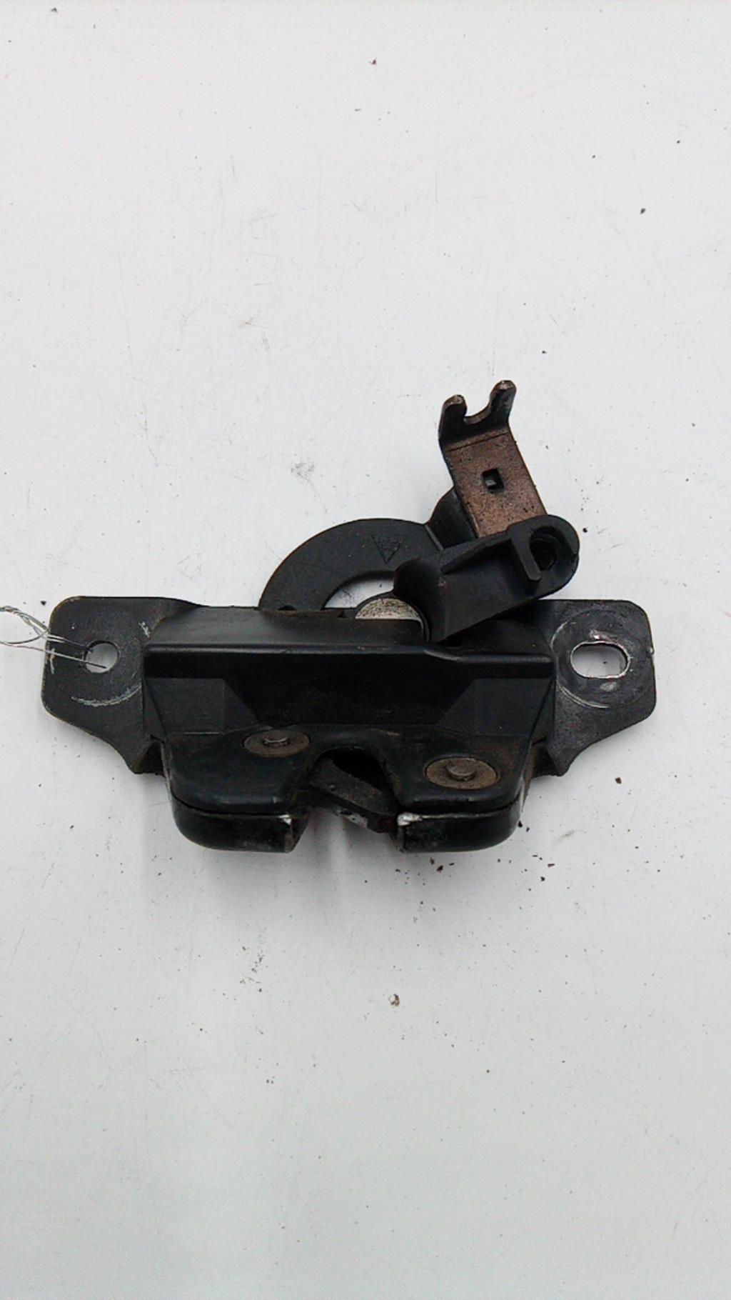 Serratura porta bagagliaio destra CITROEN BERLINGO 1 PHASE 2 Diésel - 1