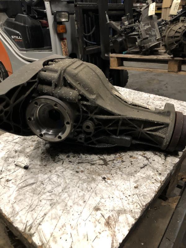 Pont (propulsion) AUDI A4 3 AVANT PHASE 1 BREAK Diesel - 1