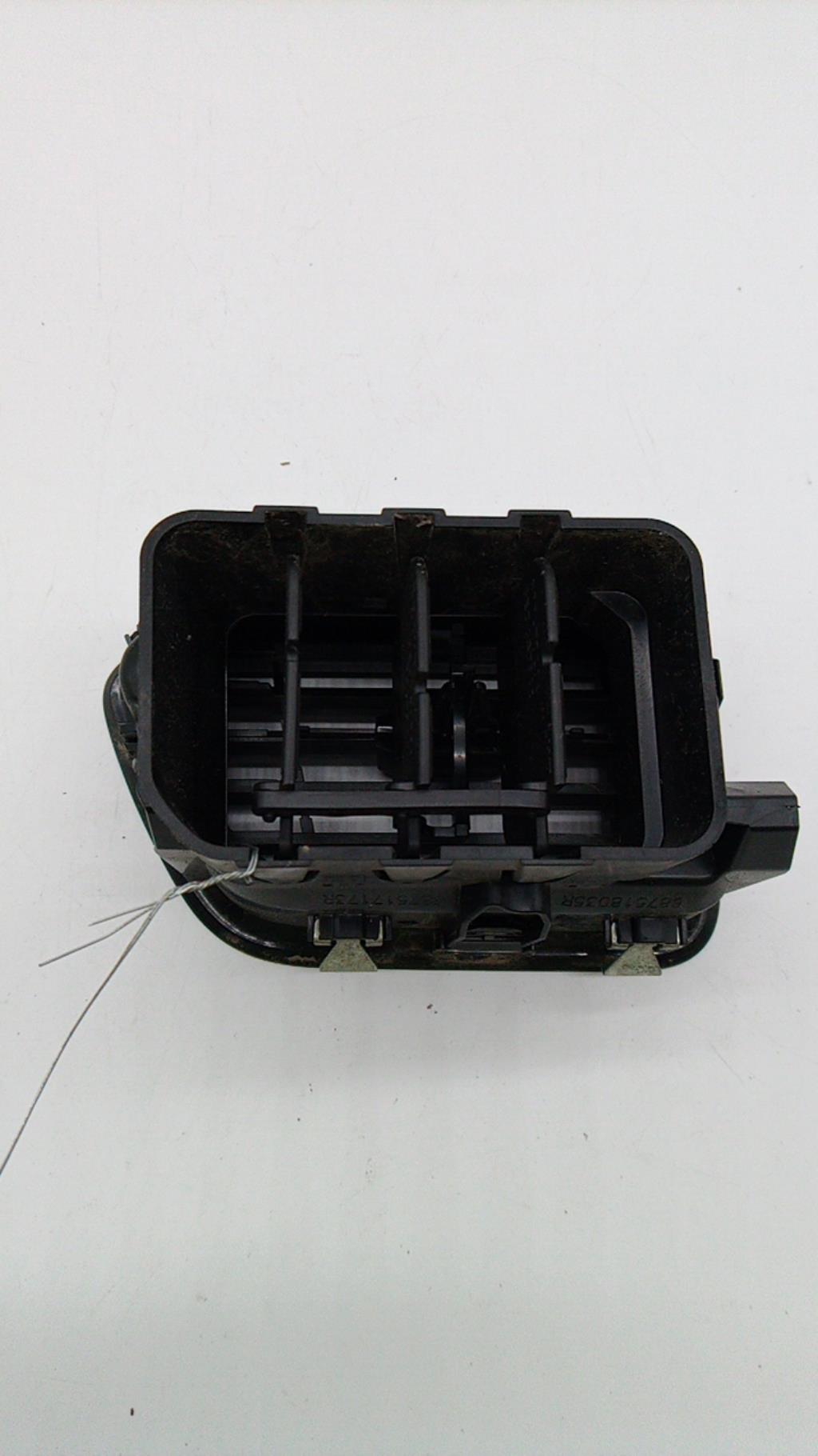 Bocchetta aerazione cruscotto anteriore destra RENAULT MASTER 3 PHASE 3 Diésel - 1