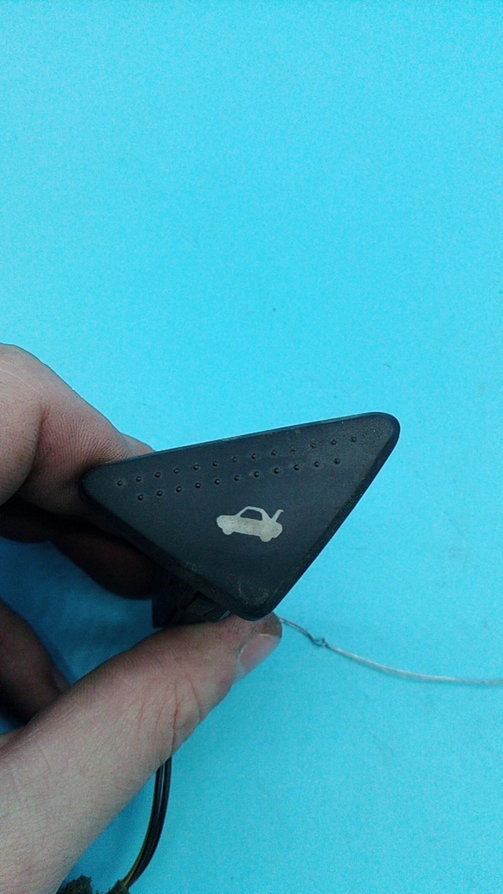 Bouton/Interrupteur FORD FOCUS 1 Diesel - 1