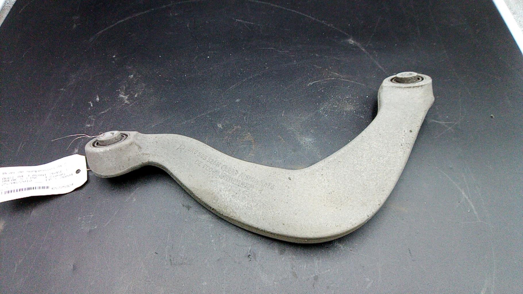 Braccio sospensione posteriore destra AUDI A4 3 AVANT PHASE 1 BREAK Diésel - 1